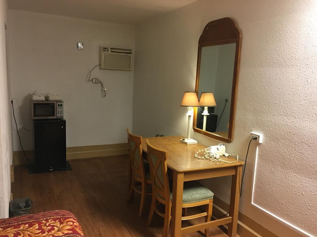 קינגמן Tri-State Inn מראה חיצוני תמונה